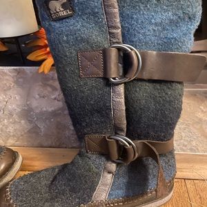Rare size 10 SOREL warm winter boots, rubber soles.